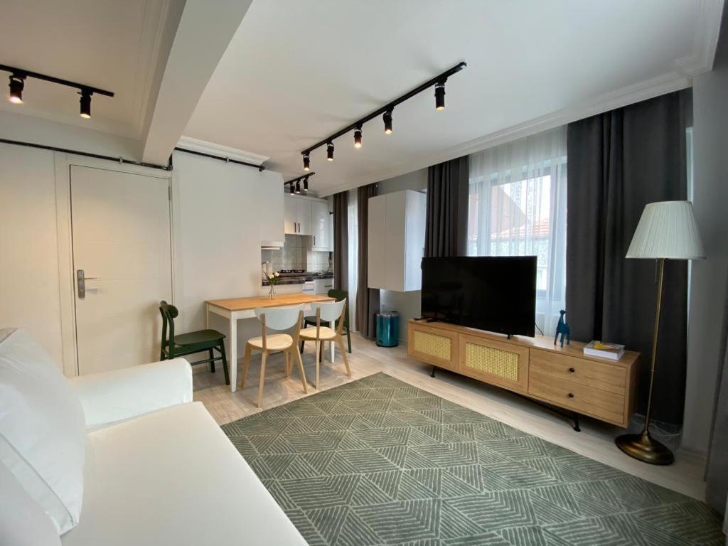 Sisli Apartment *